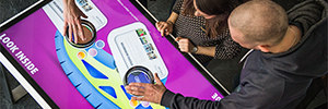 Scape Pro 55 UHD: multi-touch table with object recognition for interactive digital signage