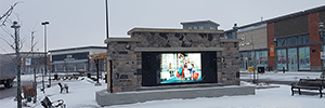 The Park Place shopping center installs a digital signage solution adapted to the weather of Canada