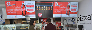 Maxipizza modernizes its signage system with a Digital Menu Board solution