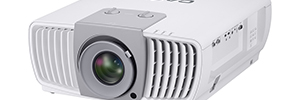 Casio enters the market for high-resolution and high-brightness commercial projectors with the XJ-L8300HN