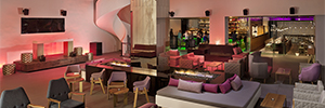 El Hotel ME Cabo San Lucas personaliza la sonorización de sus estancias con d&b 音频技术尼克