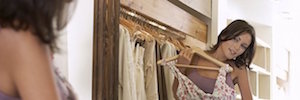 Tyco develops The RFID Fitting Room solution to improve the shopping and business experience