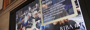 Las pantallas 4K de Panasonic ayudan al Riba a crear exclusivos espacios para sus eventos