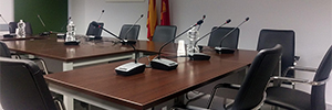 Apart assure le son de la salle plénière de la mairie de Sant Martí Sarroca