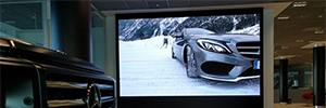 Mercedes-Benz brings digital signage to one of its main dealerships in Madrid
