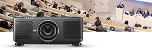 Vivitek expands its line of projectors for large spaces with the DU6693Z laser