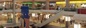 Impactmedia renews the digital advertising circuit of the Moraleja Green shopping center