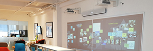 Nureva installiert sein Kollaborationssystem Wall WM408i im New York Design Center