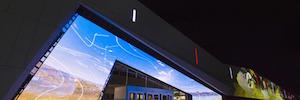 Digital signage and art come together to create a unique visual and creative museum environment