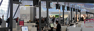 Две захватывающие проекции воссоздают природу Норвегии в аэропорту Бергена