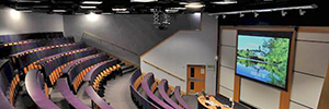 The University of Stirling migrates to laser projection with Optoma