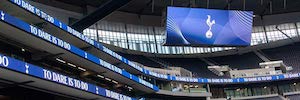 Daktronics ofrece una experiencia visual total desde la calle a las gradas en el Estadio Tottenham Hotspur