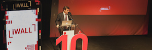 IWALL in Shop celebrates its tenth anniversary in the DooH digital advertising sector