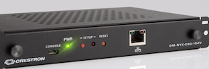 Crestron transforma telas comerciais com o decodificador de rede DM-NVX-D80-IoAV