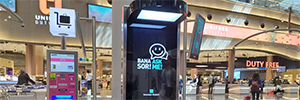伊斯坦布尔机场安装带视频会议的交互式信息亭