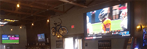 NanoLumens makes the difference in sports bars with their Led screens