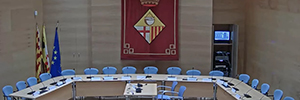 La Mairie de Caldes de Montbui intègre la technologie iOn dans sa salle plénière