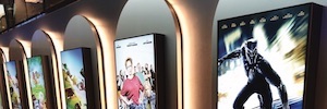 Odeon Kino AS setzt in seinen Kinos auf digital signage von Philips Professional Display