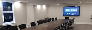 Cooper Associates Encourages Collaboration in Its Meeting Rooms with Optoma