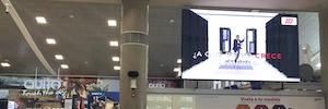 اكثر 150 m2 من شاشات Absen Led تبلغ ركاب مطار كيتو
