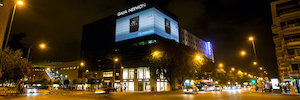 科视Christie激光设备照亮塞维利亚的LumenAd DooH广告项目