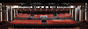 Новый театр Сохо в Малаге использует технологию Адамсона и Мартина