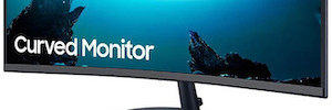 Samsung T55: curved 'edgeless' monitors to improve productivity
