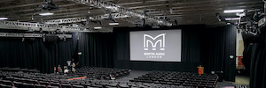 The cinematographic MARC Theatre bets on the scalable line array WPC of Martin Audio