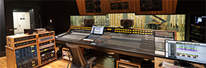 I monitor Genelec creano un ambiente stereo e coinvolgente alla Tokyo School of Music
