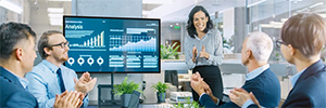 Earpro добавляет к своему предложению профессиональные экраны цифровых вывесок и светодиодов PPDS