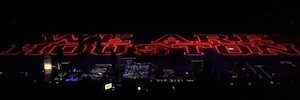 Houston Cougars atraem seus fãs com projeção 3D inovadora na pista