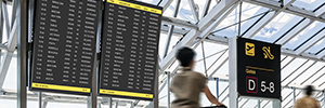 AG Neovo PD: señalización digital para aeropuertos, salas de control y centros comerciales