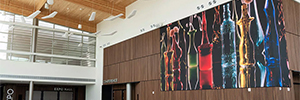 Wingspan makes the difference with an avant-garde videowall Planar CarbonLight CLI