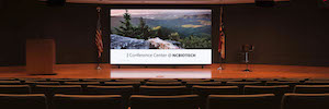 The NCBC renews its auditorium with the TVF videowall Led series of Planar