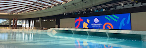 AV Stumpfl verwaltet das AV-System von Hongkongs erstem Indoor-Wellenbad