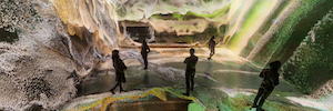 A Loja de Bobinas: primeiro espaço artístico de projeção imersiva permanente