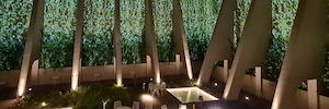 'Luce di Lisbona': proiezione immersiva del Lumen Hotel con attrezzatura Sharp/NEC