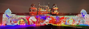 Лазерная проекция Кристи в Красном форте Индии в честь независимости