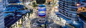 The cylindrical Led screen 'Tecnohito' becomes the digital icon of Benidorm