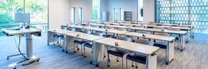 The Citadel Military School equips its classrooms with Extron AV solutions