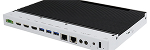 iBase SE-103-N: digital signage player for extreme temperatures