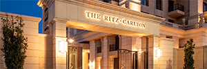Crestron prend un nouveau niveau audiovisuel à l’hôtel Ritz Carlton