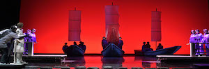 Израильский оперный театр инвестирует в освещение Robe Led