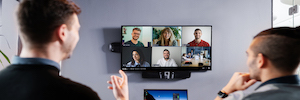 Airtame Condividi per chiamare: Videoconferenza ibrida con condivisione dello schermo