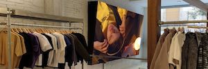 Carhartt opens its second 'flagship' in Barcelona digitized by Led Dream