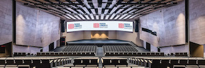 Le Palais des Congrès de Padoue fusionne culture et technologie avec AMX