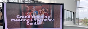 巴可公司在会议体验中心展示其工作空间愿景
