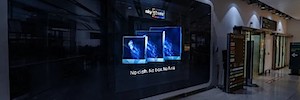Hypervsn installs holographic advertising display at Dublin Airport
