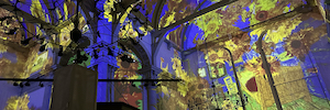 Digital Projection crea una tela a 360° per 'Vincent incontra Rembrandt'’