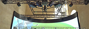 Проекция Barco позволяет получить 3D-опыт работы с центром замка Гессен